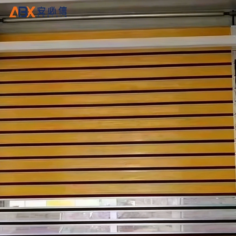 中卫铝质快速门